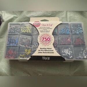 Tulip Glam-It-Up Hot-Fix Glass Crystals